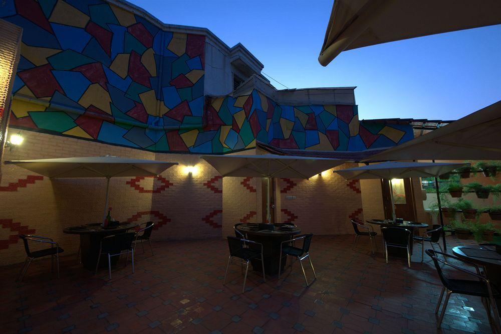 Hm Suites & Studios Бангалор Екстериор снимка