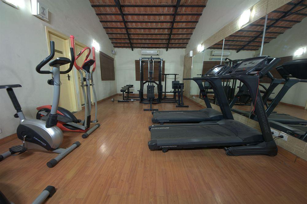 Hm Suites & Studios Бангалор Екстериор снимка